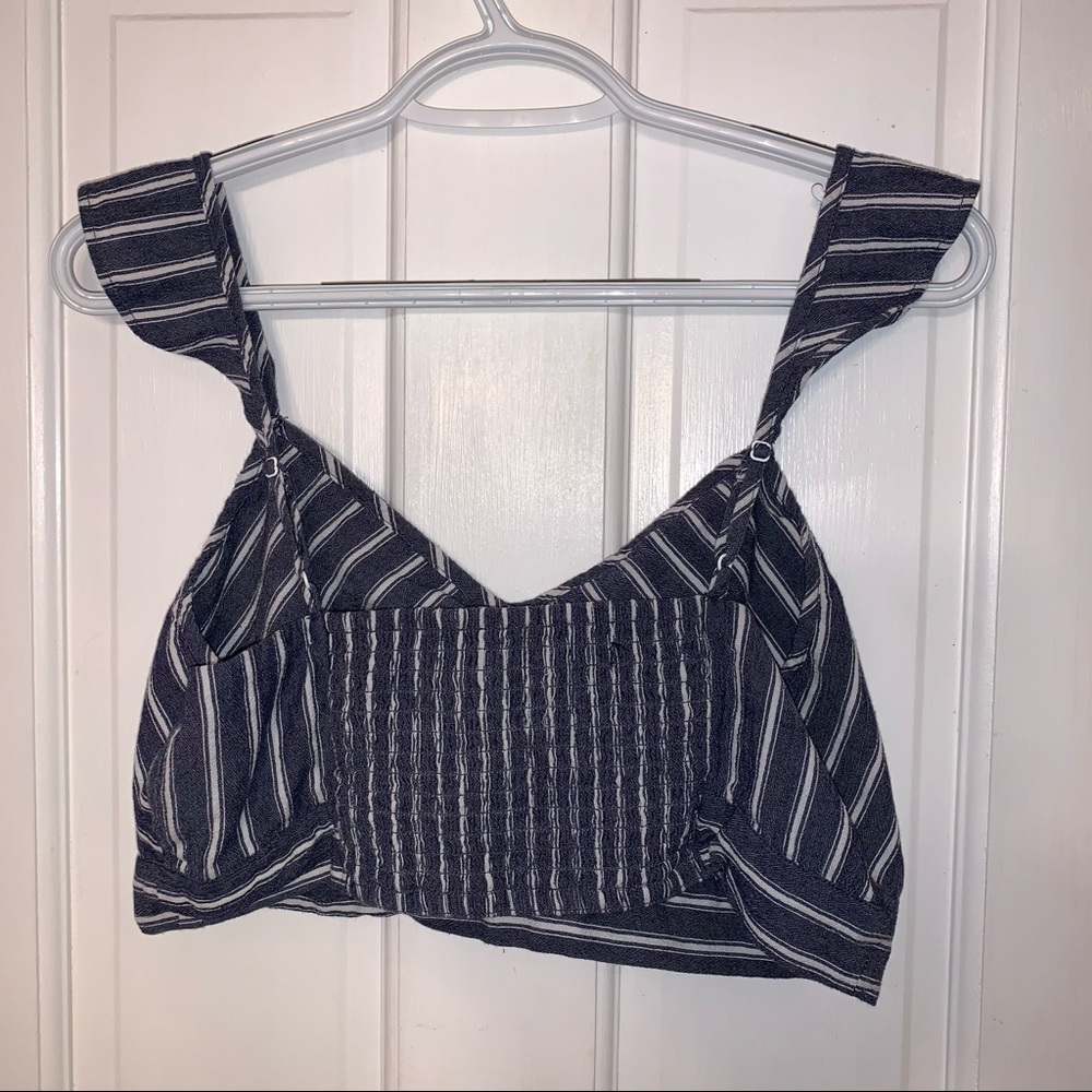 STRIPED RUFFLE STRAP CROP TOP - Picture 2 of 5